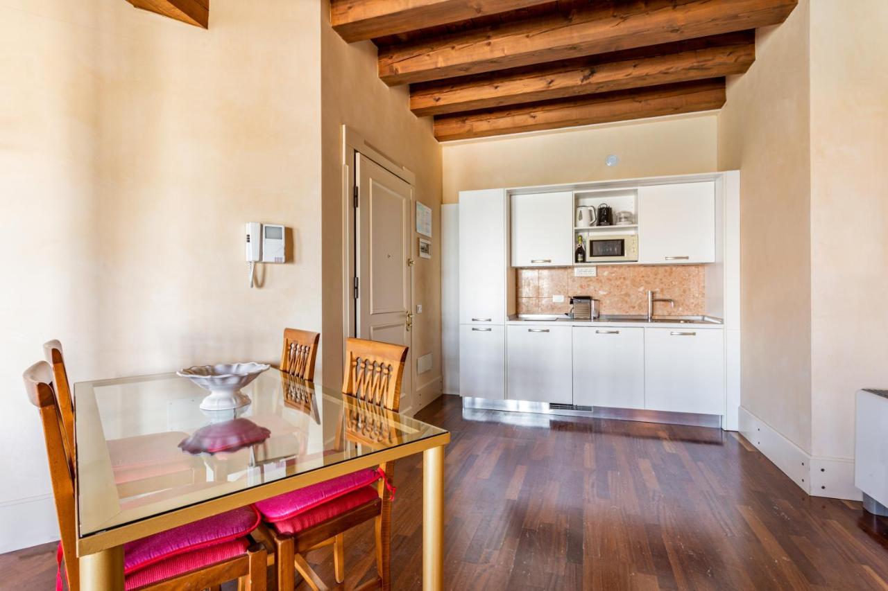 Molino Stucky Residence Suites II Венеция Экстерьер фото